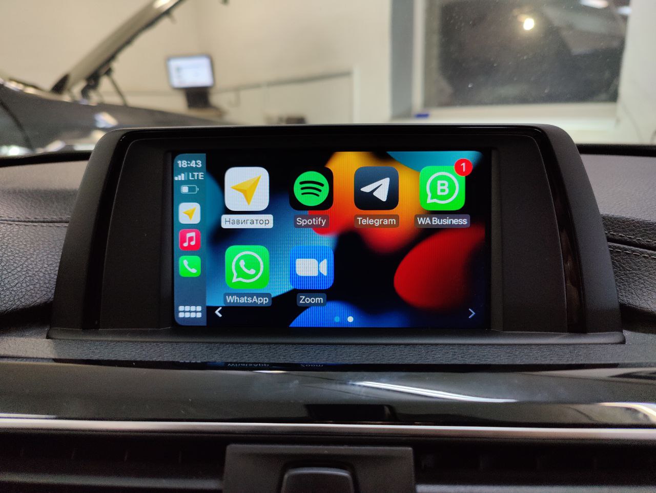 BMW F30 Carplay + iCam | DOPBMW